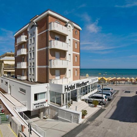 Hotel Werther Fano Buitenkant foto